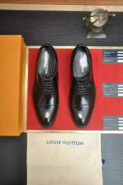 Picture of Louis Vuitton Shoes _SKULVsz38-45hnh073815657